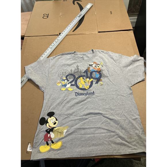 Disney Tops - Walt Disney World‎ 2019 Mickey Mouse XL Shirt, Theme Park, Disney Parks Souvenir